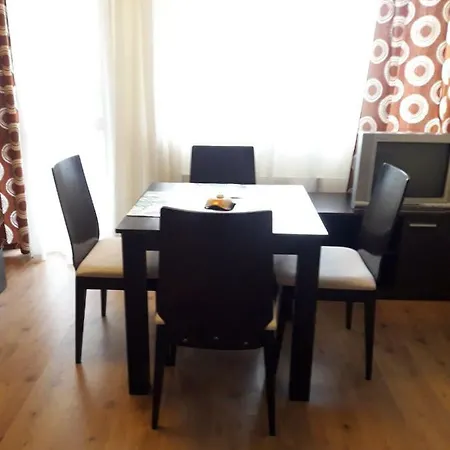 Brilliance Apartamento *